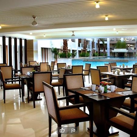 Stylish 2 Bedroom Penthouse Apt, Newly Refreshed, 50 Mbps, Pool, Gym, Resto Kuta Lombok Exterior foto